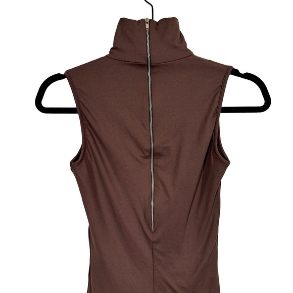 NWT Bumpsuit Stevie Maternity Unitard Turtleneck Sleeveless Jumpsuit in Brown - Picture 7 of 11